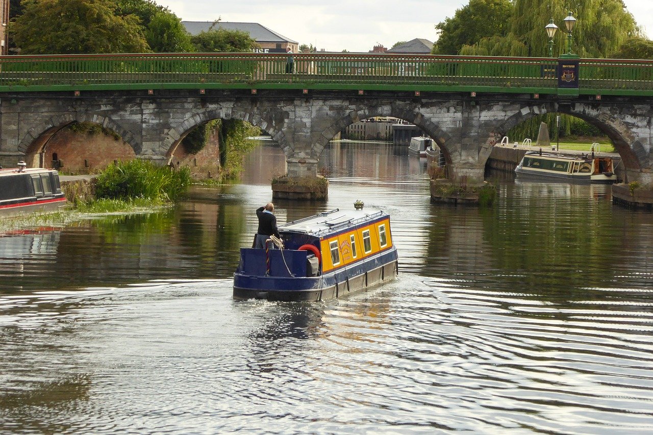 narrowboat stove servicing