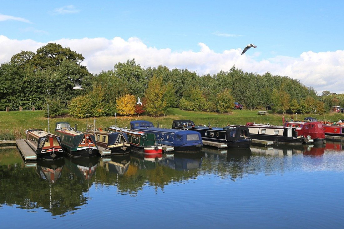 narrowboats stove servicing